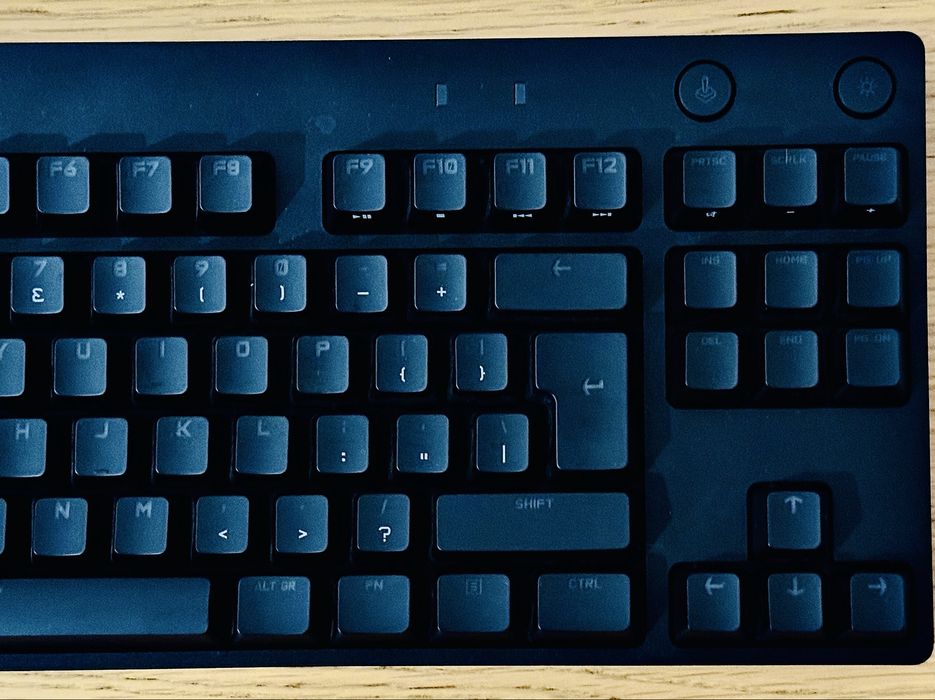 Tastatura mecanica Gaming - Logitech G Pro, Iluminare RGB.