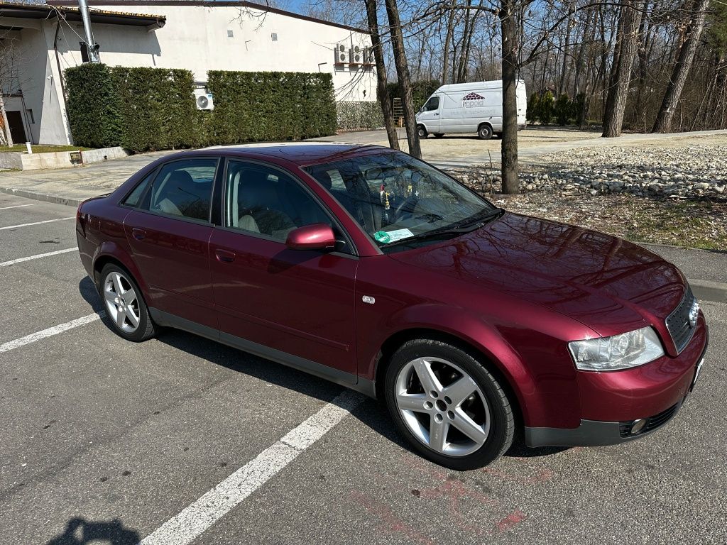 Vând Audi A4 an 2003