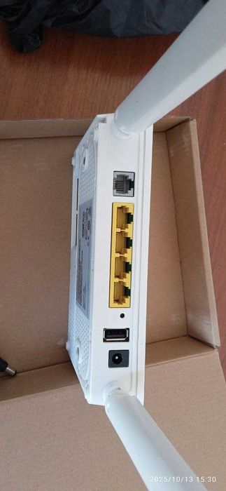WIFI ROUTER Model EG8145V5 HG8546M