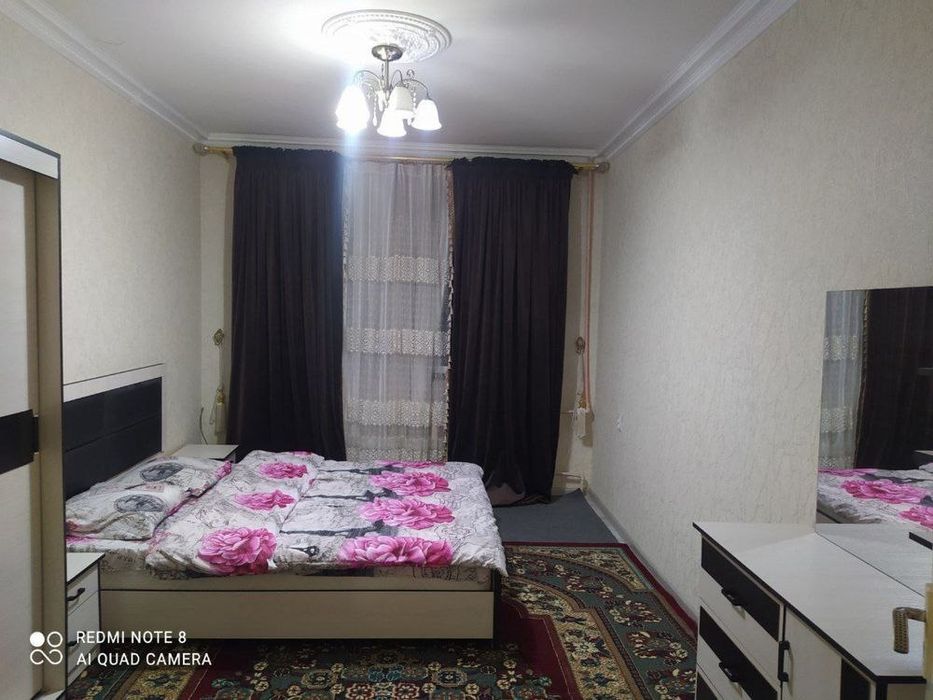 Chilonzor 8- kvartal Mirzo Ulugʻbek metro 10 daqiqa yul - kvartra bor