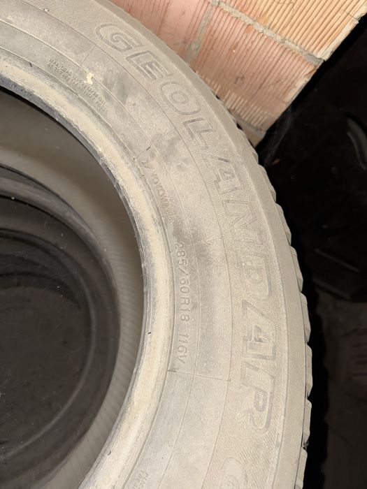 Продаются шины Yokohama 285/60R18