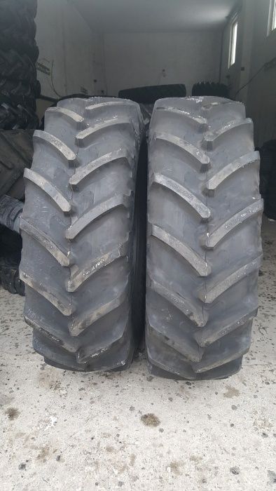 Cauciucuri noi radiale 580/70 R38 pentru tractor spate anvelope TL