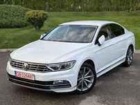 VW Passat B8 / R-Line / 2019-07 / 2.0 TDI / Distronic / Istoric Real