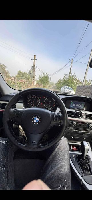Vand bmw e90, 320d 177cp automat