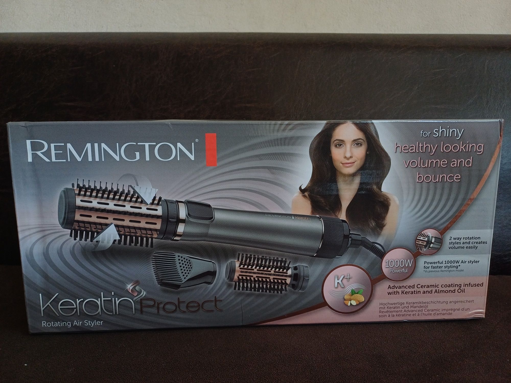 Това е Remington Keratin Protect Rotating Air Styler AS8810, уред за о
