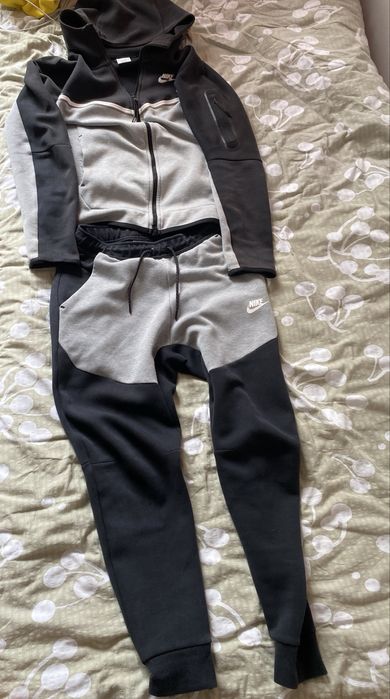 Nike tech fleece full