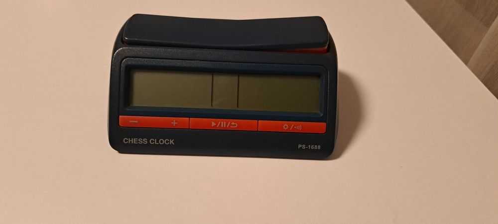 Електронен часовник за шах