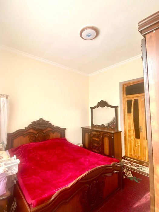 Hovli sotiladi 4,70 sotix