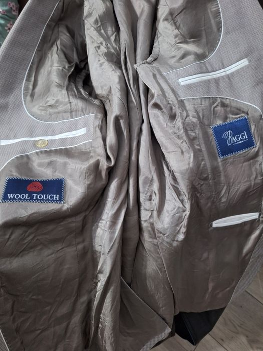 Vând ținută de nuntă slim fit