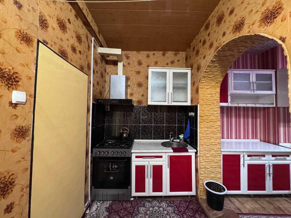 2 хоналик квартира 1 этаж алпомиш, лавитта