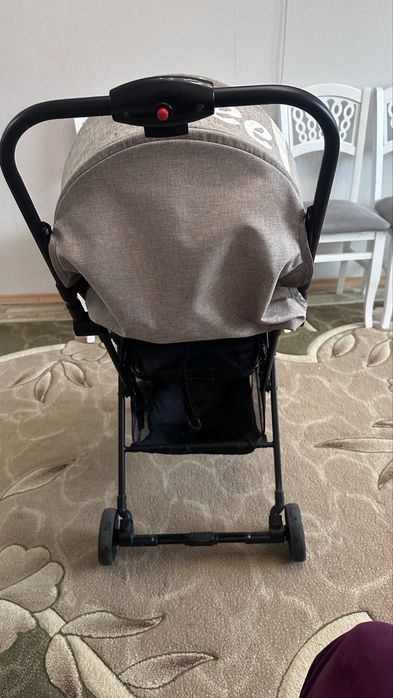 Коляска прогулочная