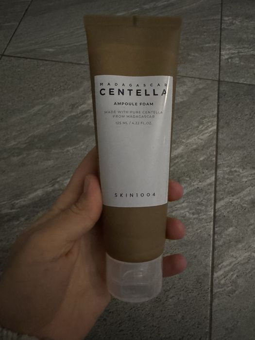 Лека почистваща пяна Skin Madagascar Centella Ampoule Foam 125ml