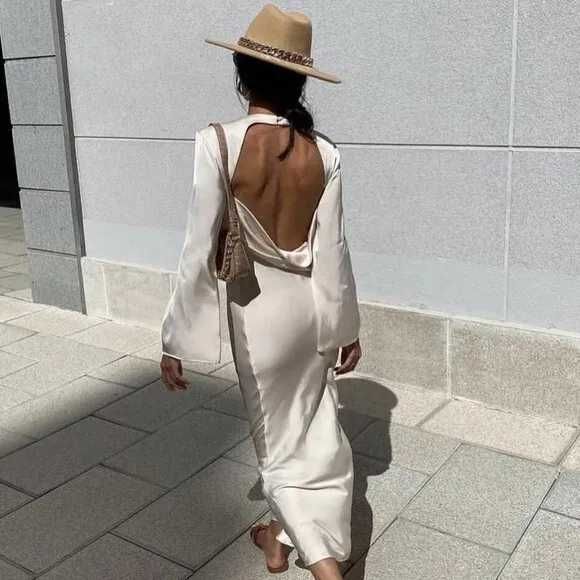 Zara rochie spate gol backless cream bej alb satin maneci lungi noua
