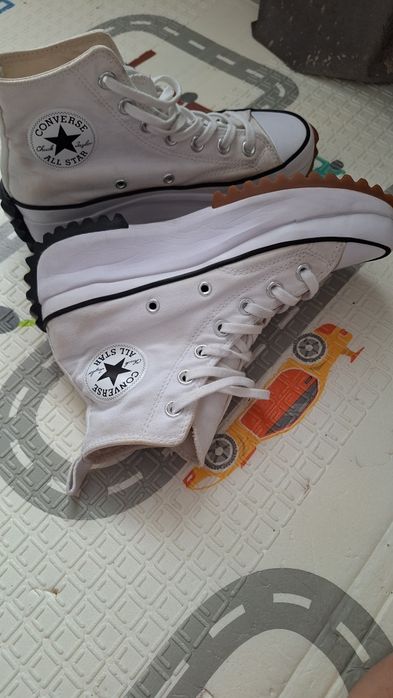 Adidași Converse