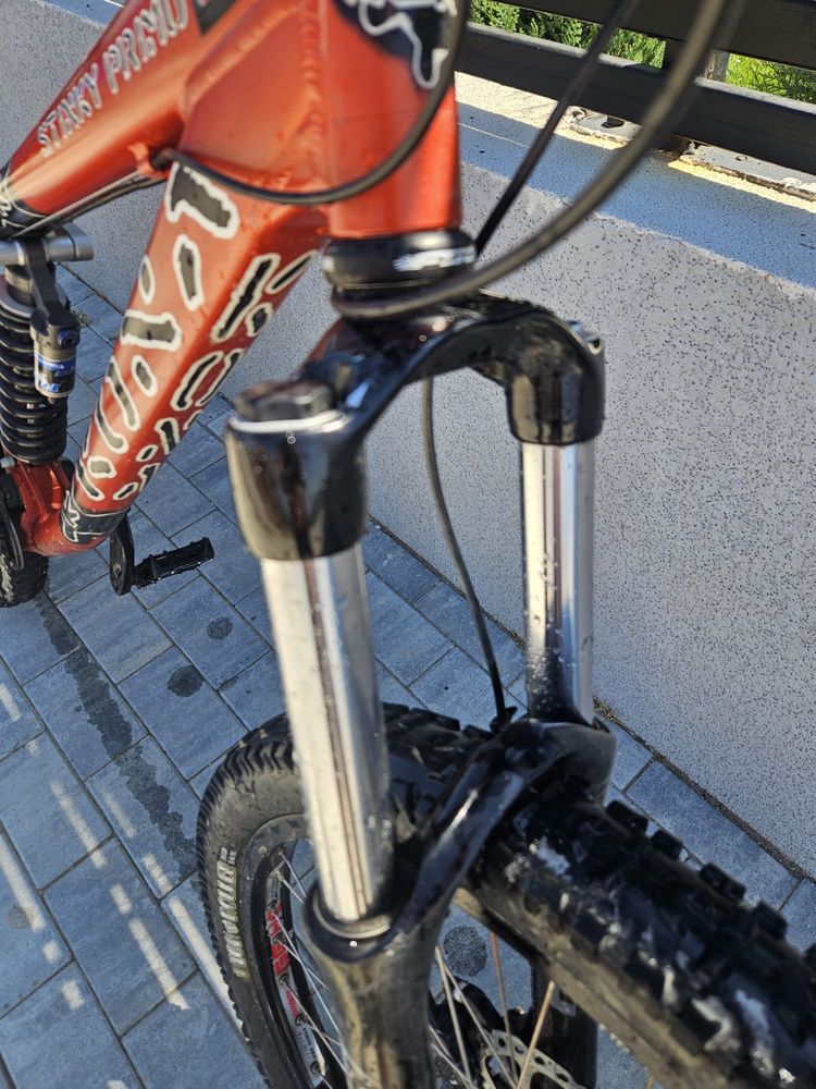 SUPER OCAZIE! Bicicleta MTB Kona Stinky Primo – Adrenalină pură