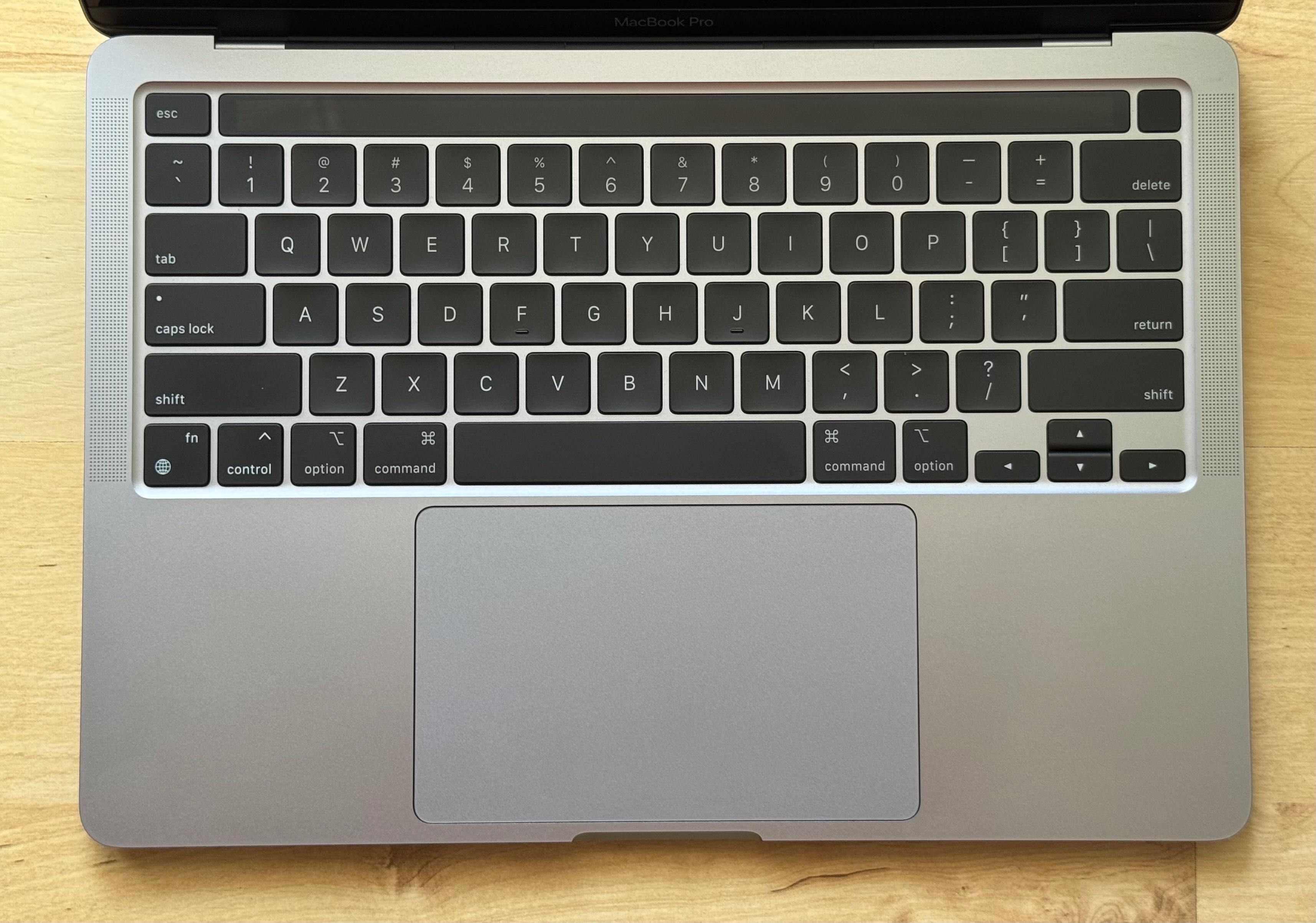 Apple MacBook Pro Touch Bar 13-inch 2020 M1 8-Core RAM-16GB SSD-512GB