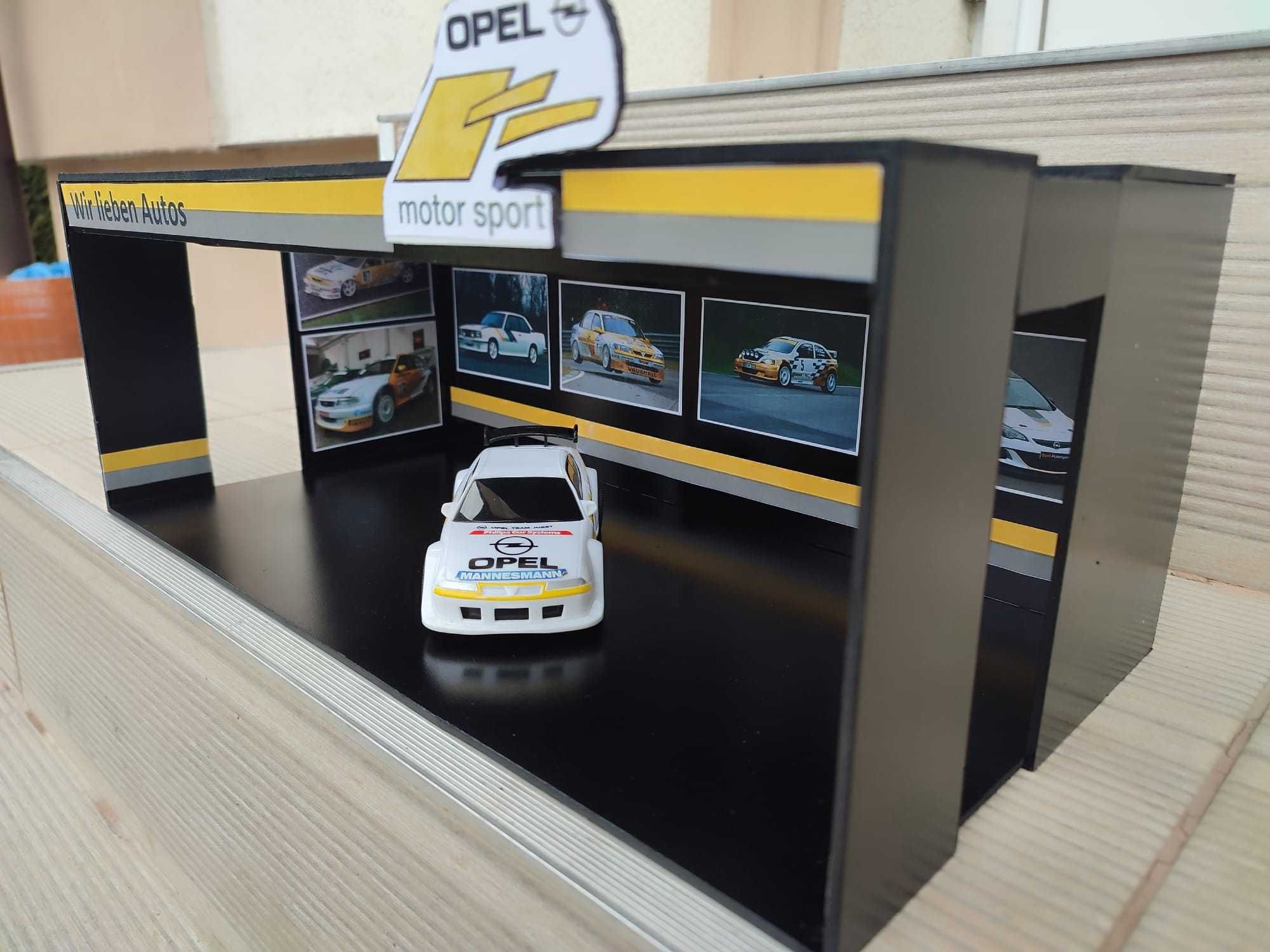 Diorama Showroom Opel