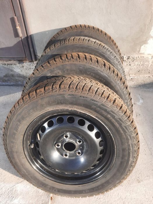 Шины и диски R15