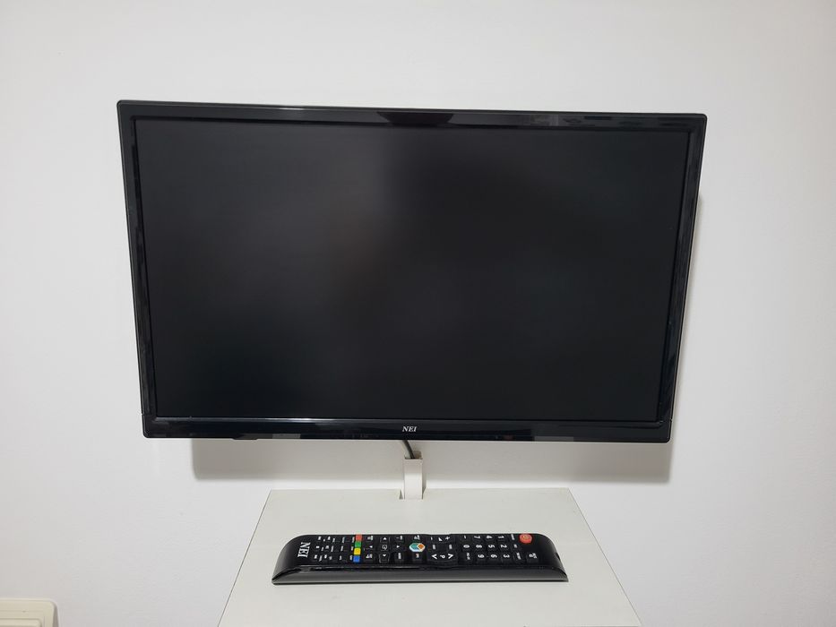 Televizor NEI model 19NE