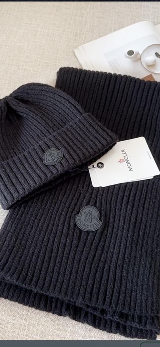 Set Moncler, model 2026, 3 modele