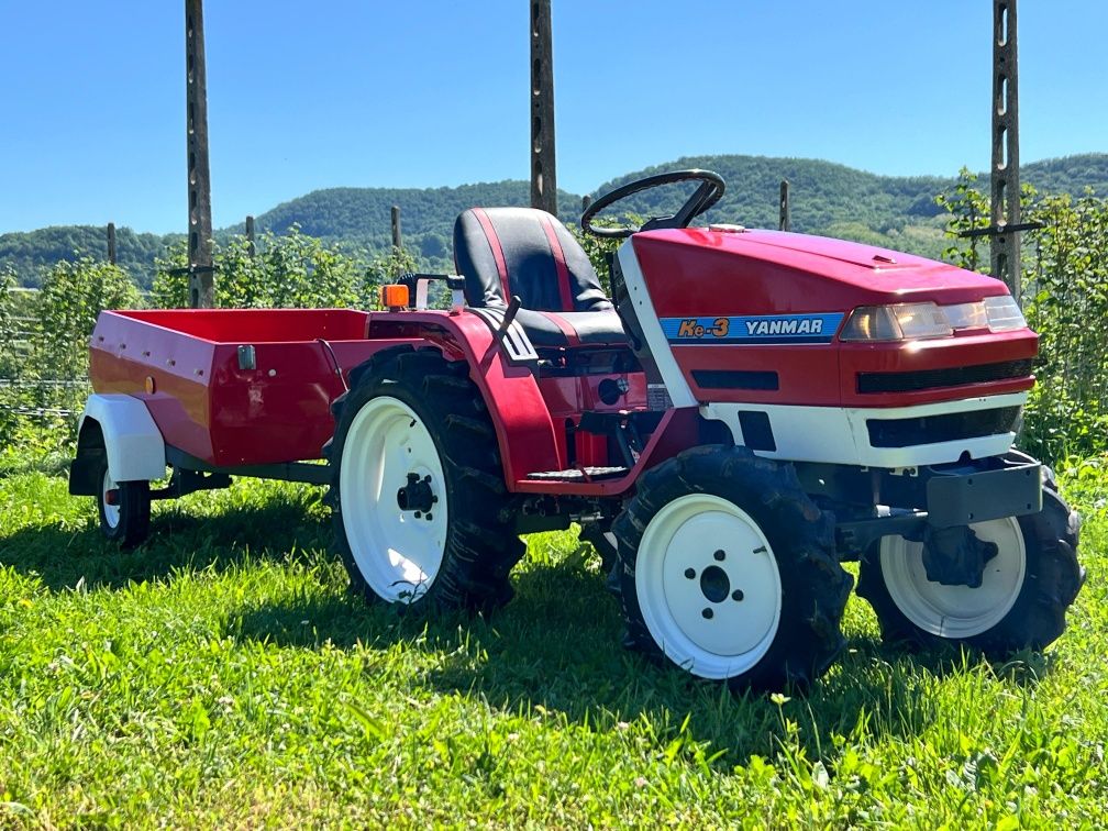 Tractor japonez Yanmar