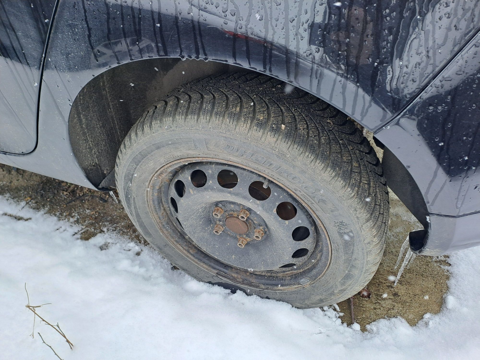 Dezmembrez golf 5 1.4i