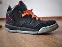 Adidași NIKE Jordan Courtiside mărimea 36