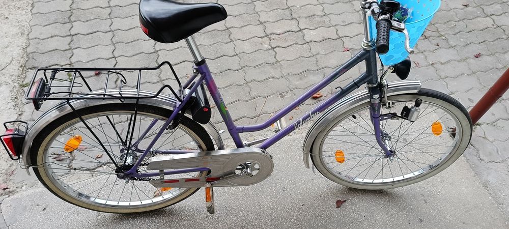 Vând bicicleta dama