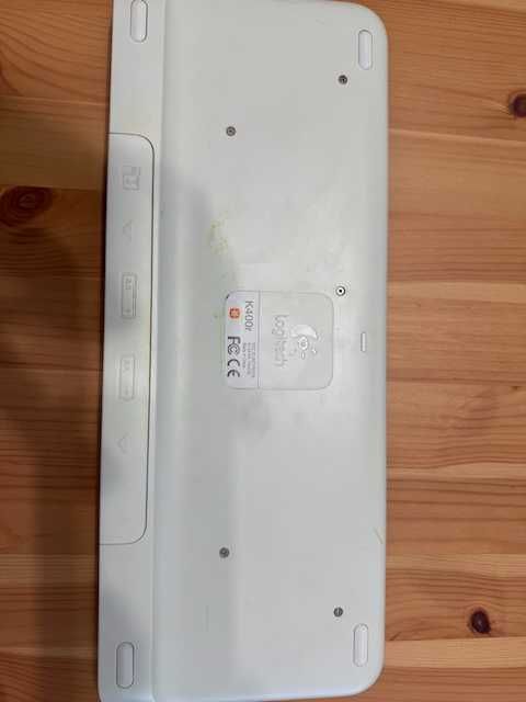 Tastatura Wireless K400R Cu Trackpad - Stare perfecta de functionare