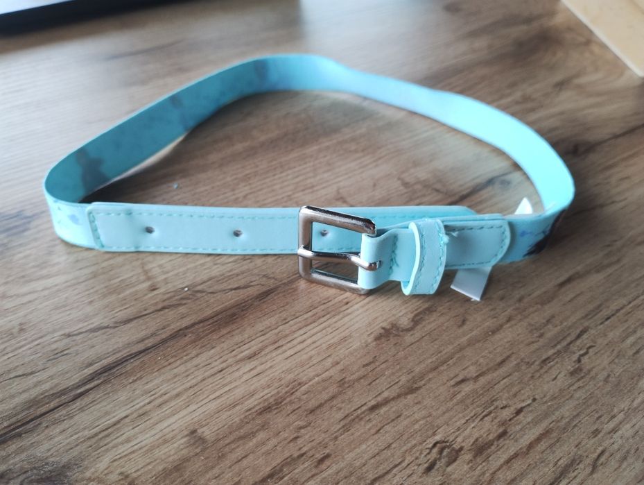 Продавам колан с Елза и Анна от Замръзналото кралство