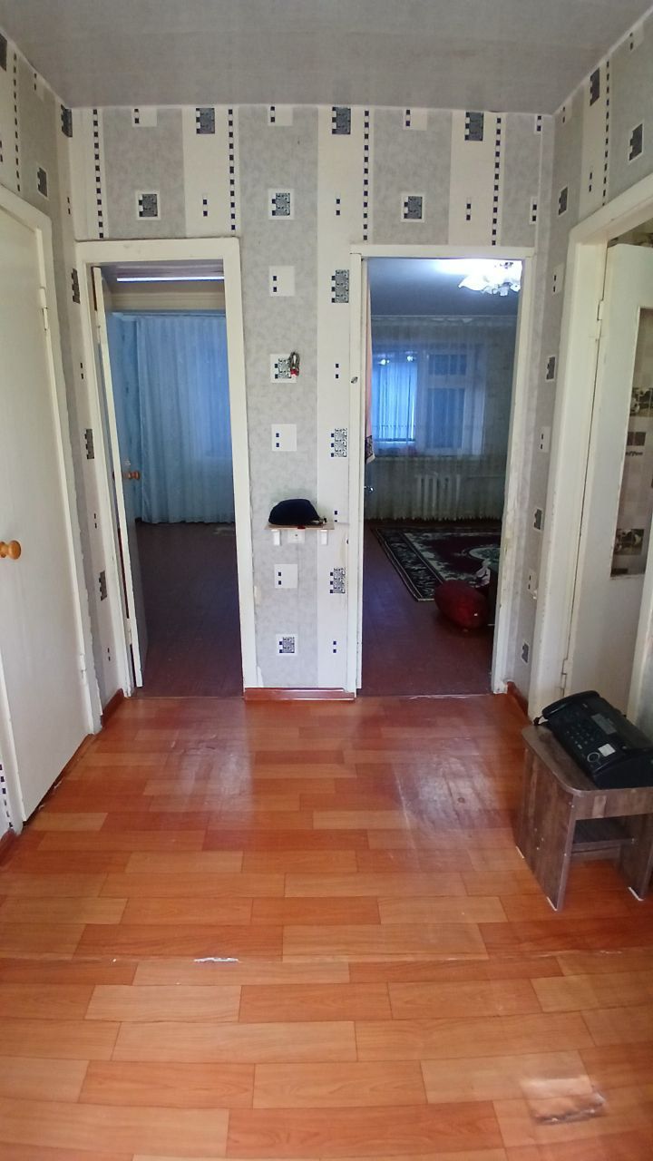Срочно уй сотилади/Срочно продам квартиру