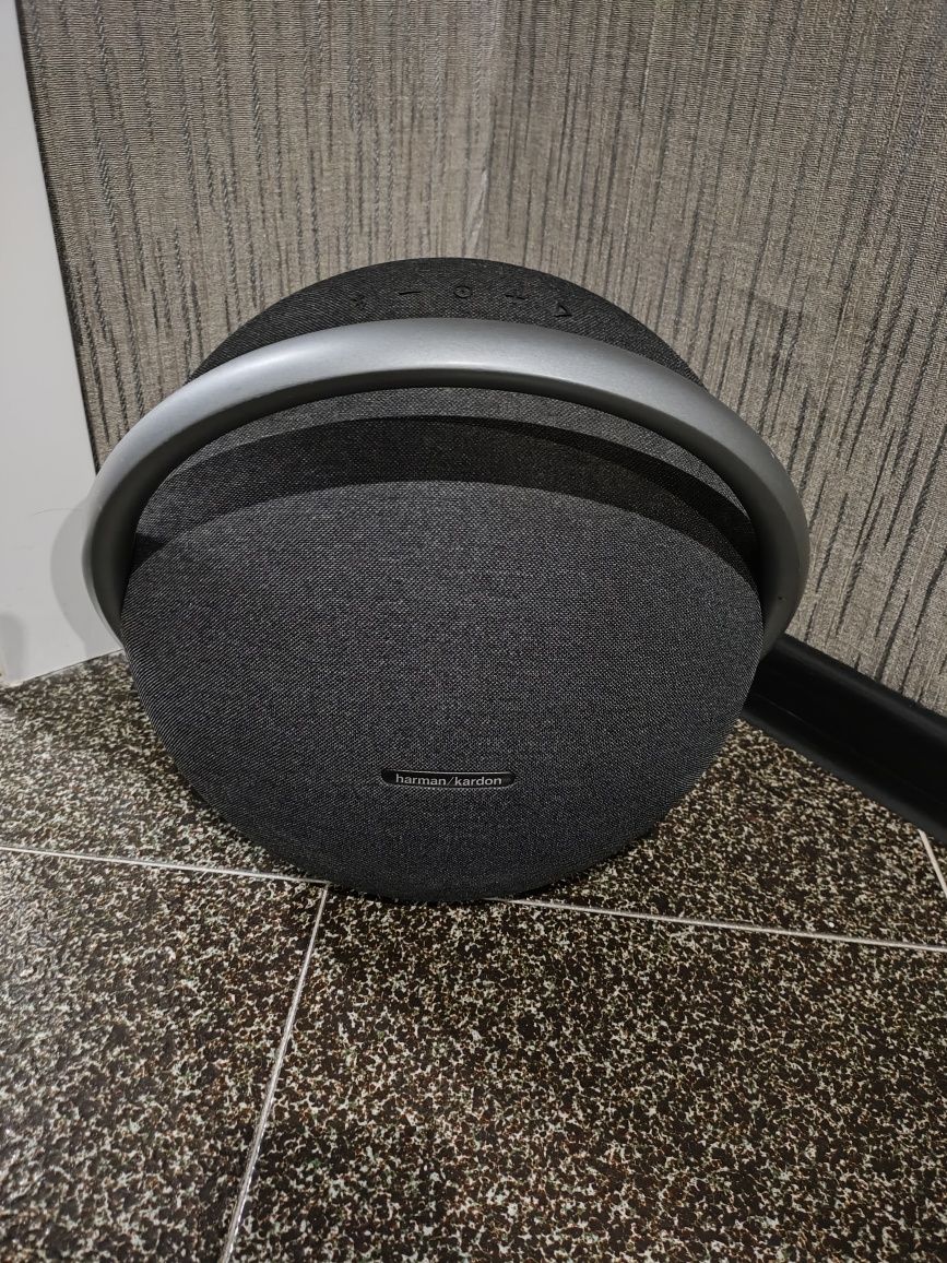 Тонколона  Harman kardon