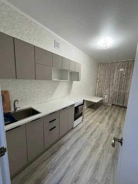 Продажа 1-комнатной квартиры, МКРН Береке 50