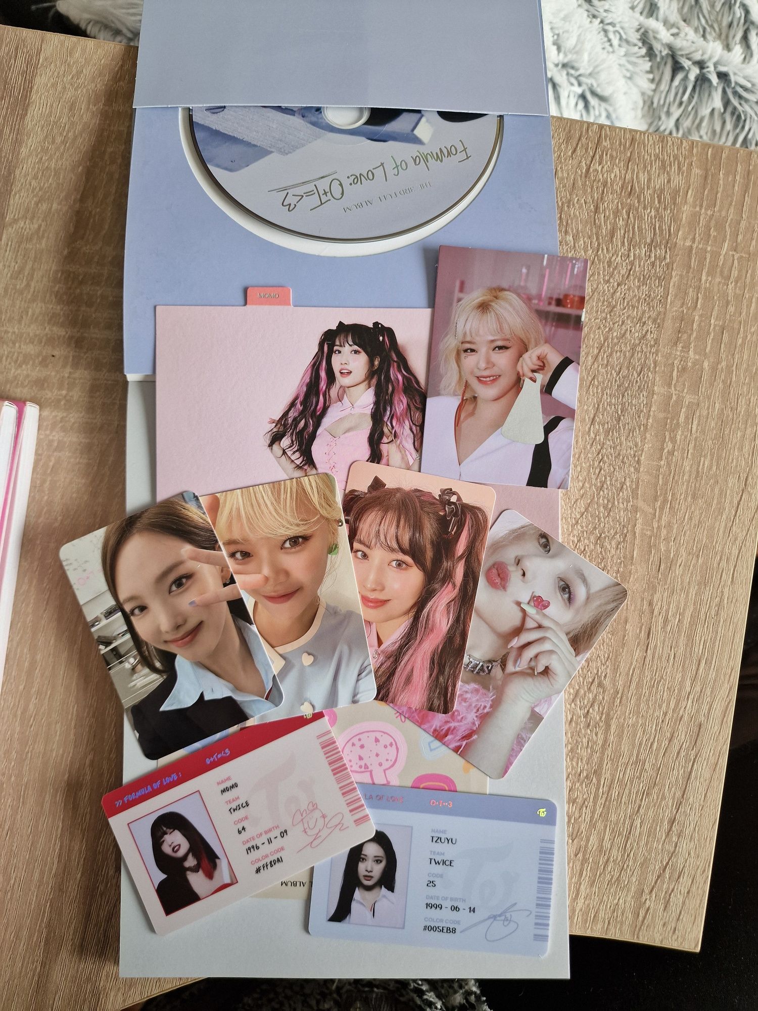 (All Ver.) TWICE Formula of Love: O+T=< 3