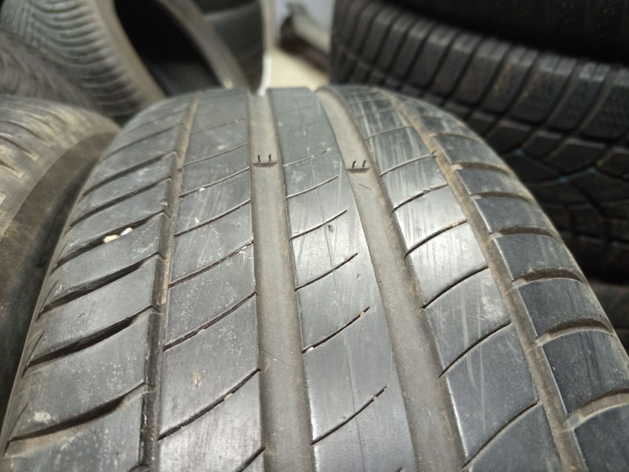 Michelin 215/60/17-2бр