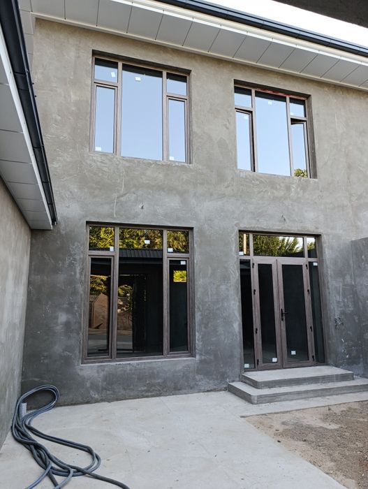 НАЗАРБЕК  МЕВАЗОР да срочно 5 хонали каттедж сотилади!!!