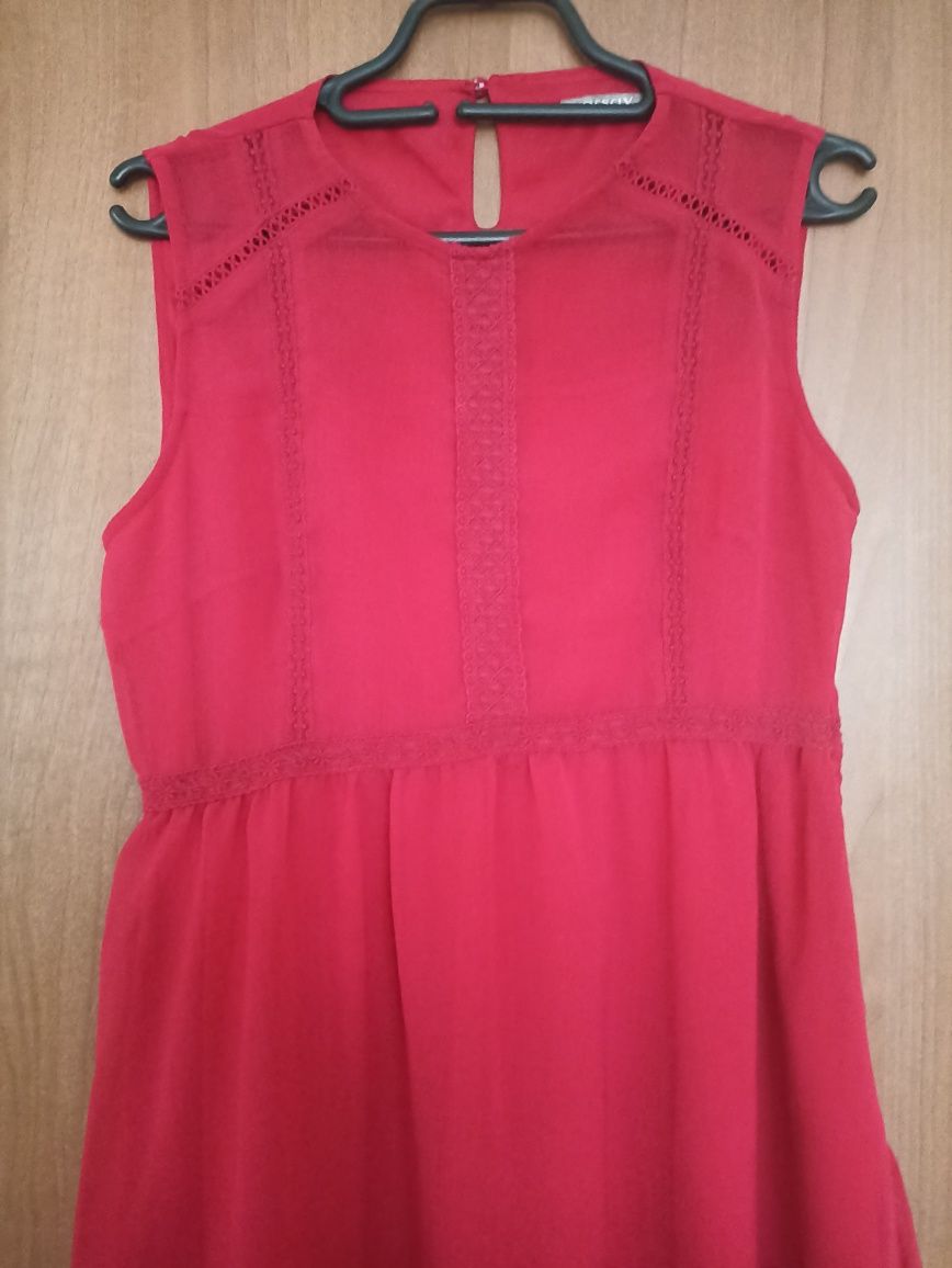 Червена рокля Orsay