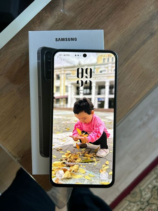 Samsung galaxy a56 почти новый 2 апта болган