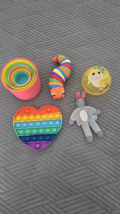 Set jucării Montessori