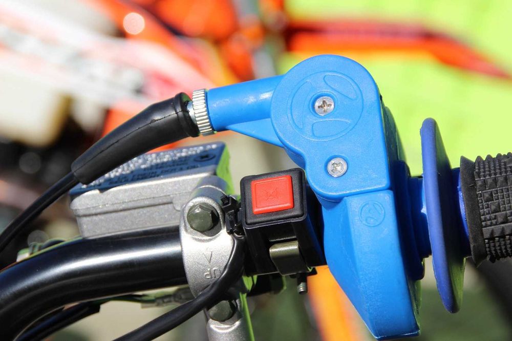 Кросов мотор “UpBeat TC 250cc cross” със стартер Husqvarna Design