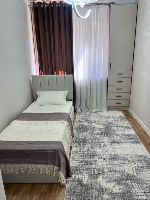 Продается СВОЯ 3-комнатная квартира в центре. Новый ремонт!!!