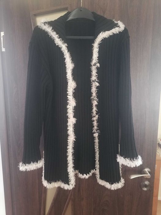 Дамска жилетка, черна