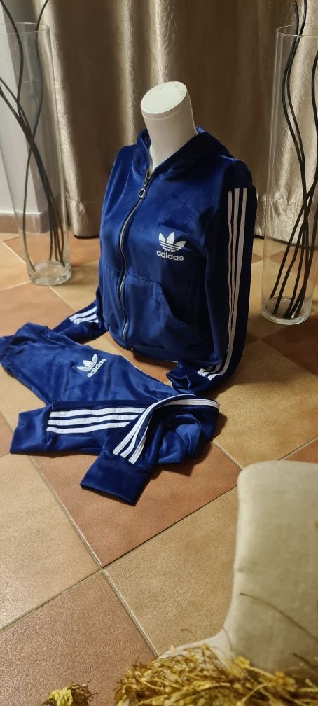 Trening Adidas damă Catifea !