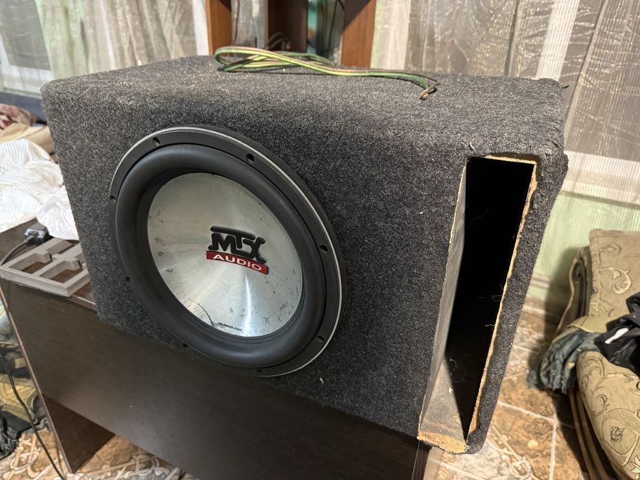 сабвуфер MTX 12 с коробом на щели!