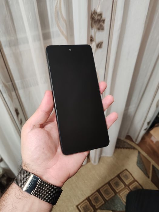 Motorola G24 5G 128GB 8GB RAM NOU Garantie !