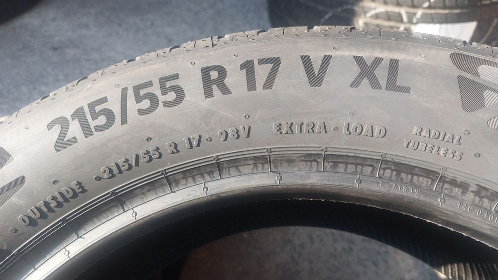 Нови гуми 215/55/17 Continental EcoContact 6 2 броя