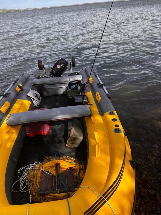 Продам или обмен лодку с мотором