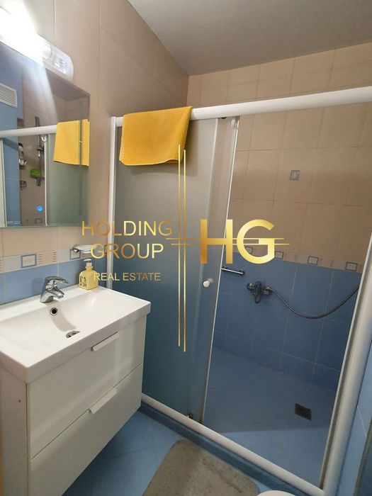 Продава се Тристаен апартамент в Варна, Гръцка махала - 127 кв.м за 3934 €/кв.м - Снимка #11