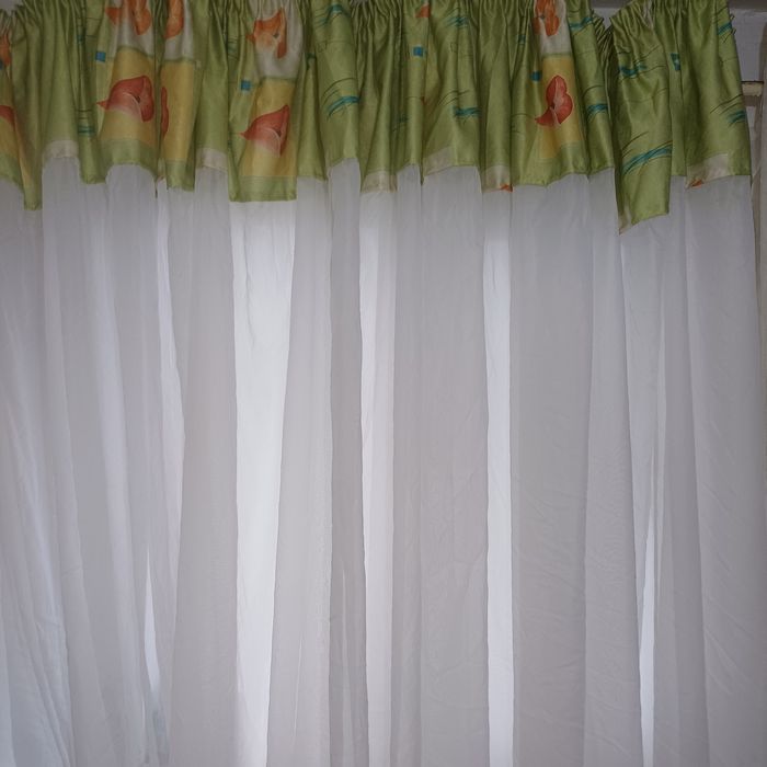 Perdea voal cu bordura 7.8m