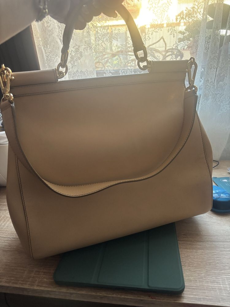 Vand geanta Dolce&Gabbana Sicily originala